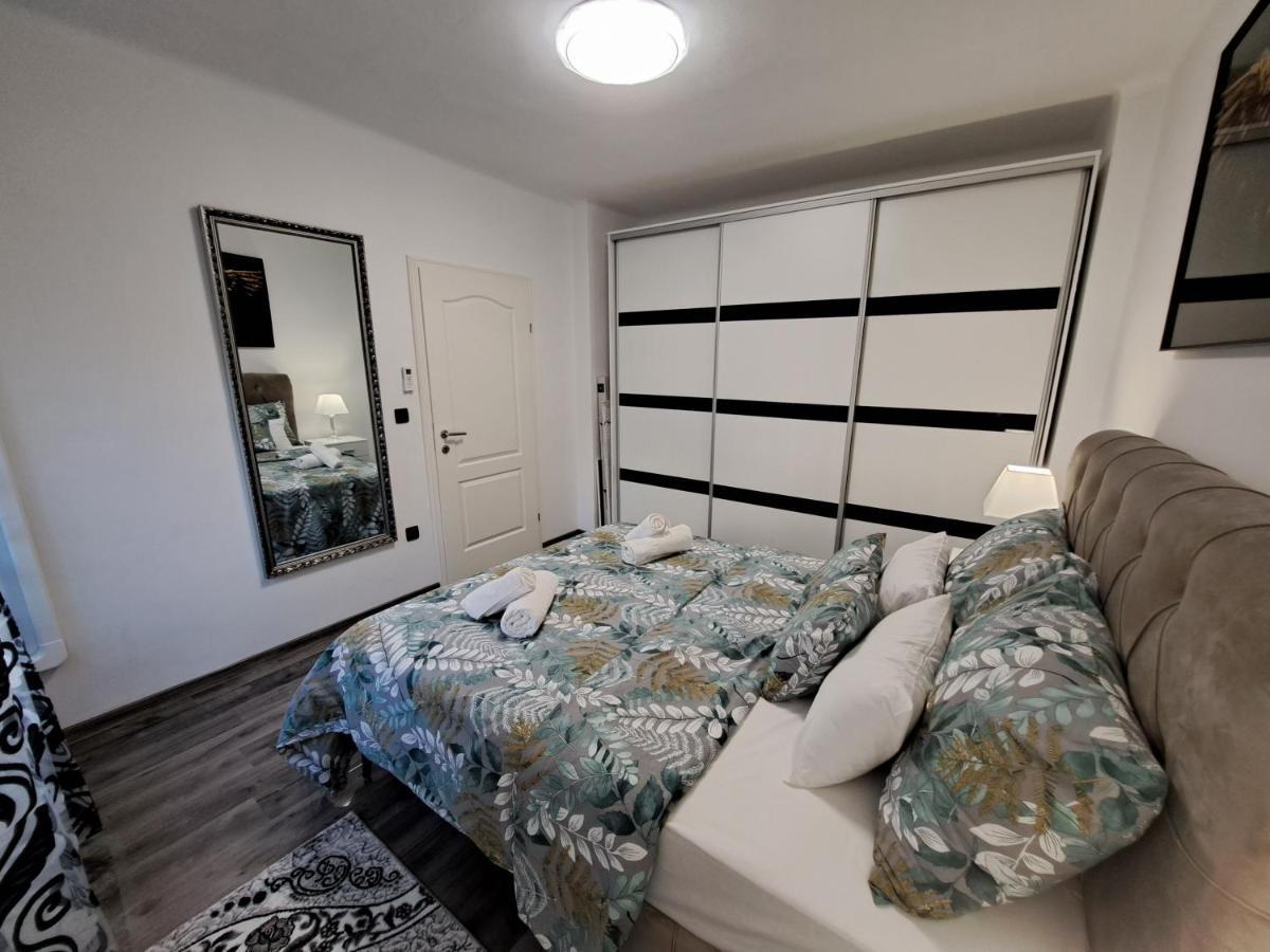 Apartment Monaco Rijeka Extérieur photo